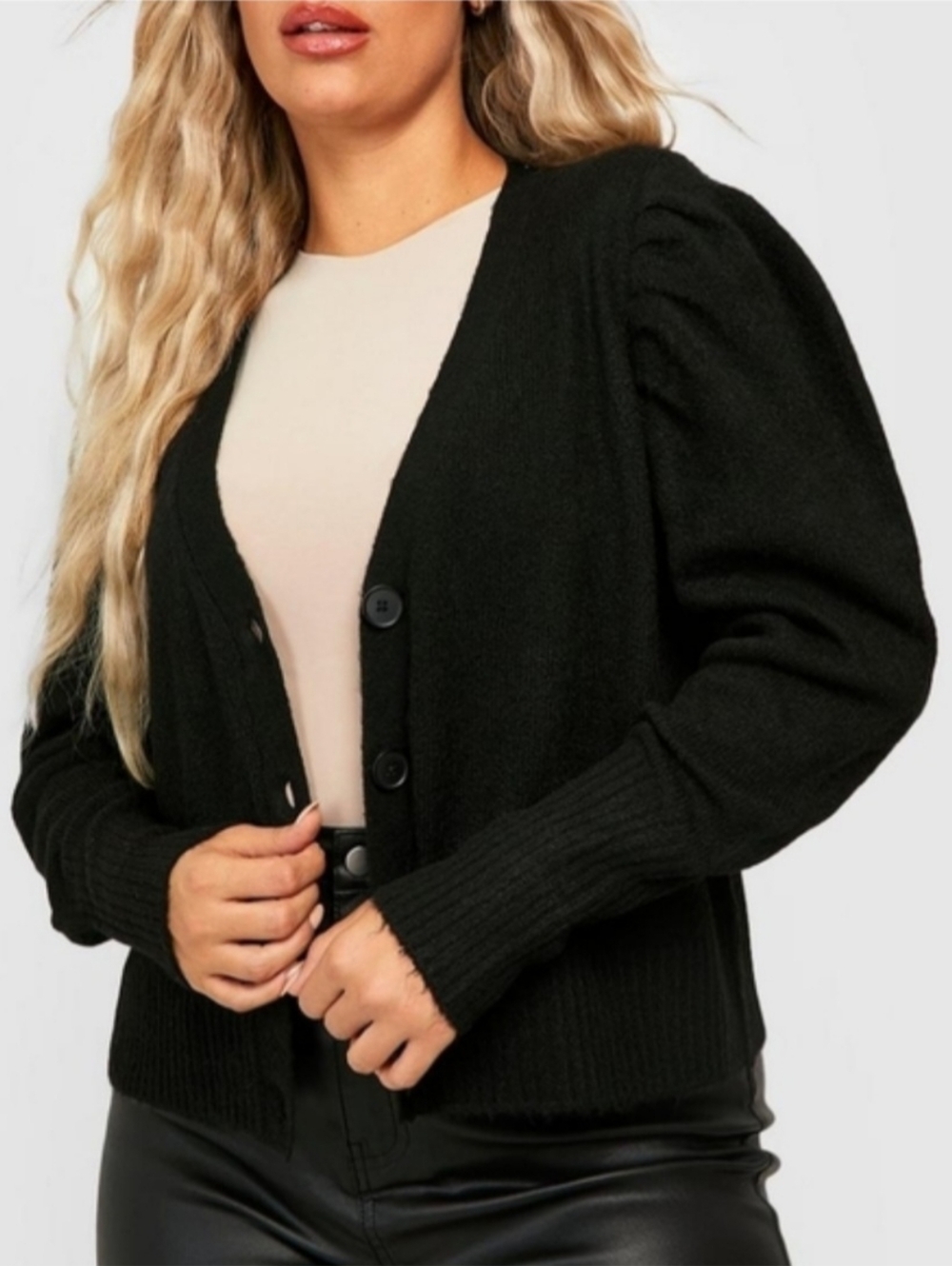 NWT Boohoo Plus Size Black Button-Front Puff-Sleeve Cardigan Size 22 - Picture 2 of 4